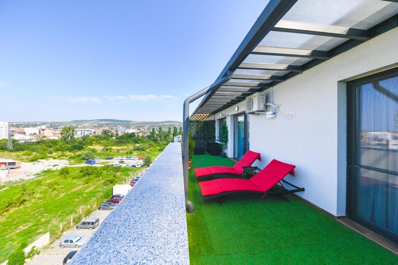 Panoramic Apartment With Terrace Клуж-Напока Экстерьер фото